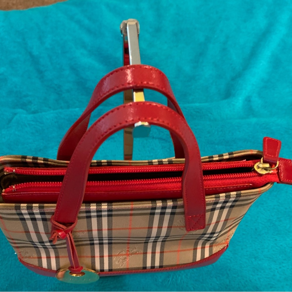 Authentic Burberry Small Zip Tote - image 5